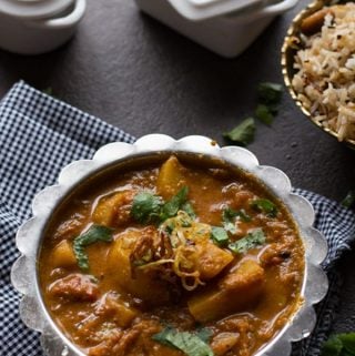 This Potato Kurma recipe is very simple and straight forward. Made with onion, tomato, potato and coconut paste. Best for family dinner and for party