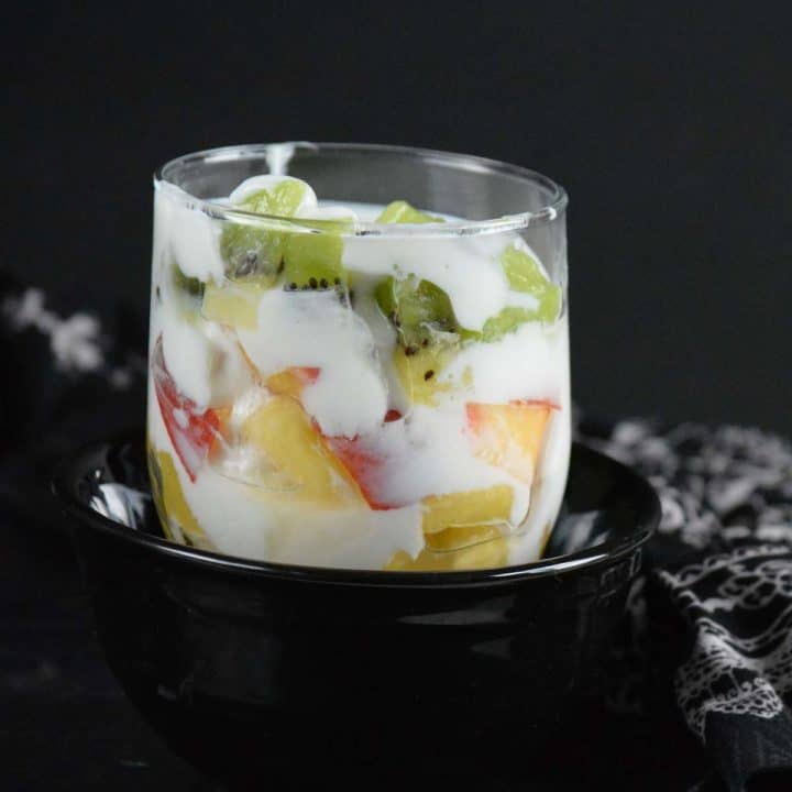 Yogurt fruit salad is a comforting food.