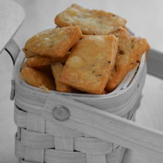 Namkin Pare - a Crispy crunchy snack Recipe