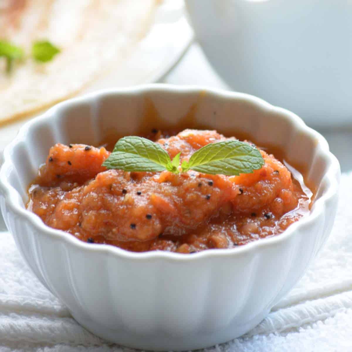 Instant Tomato Chutney - {Authentic Indian recipe}