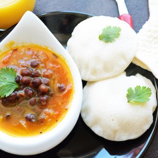 Kondakadalai Thakali Chutney-Chenna Tomato Side Dish