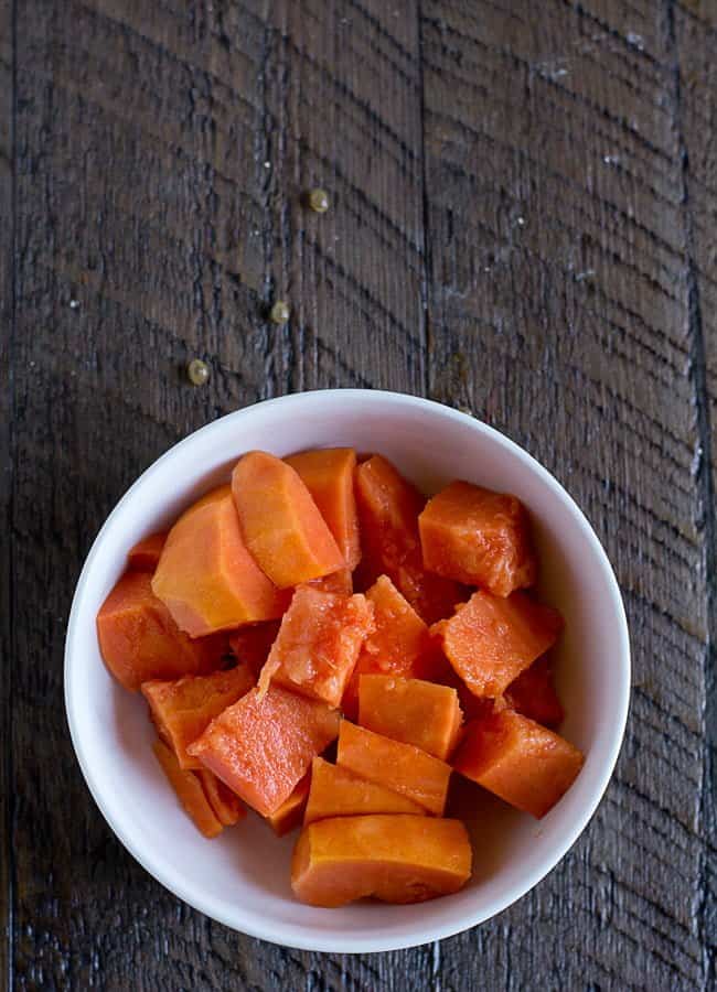 papaya cubes ready for the smoothie