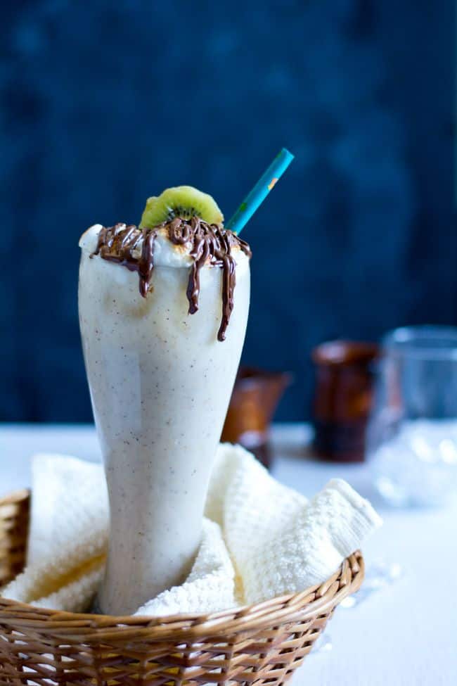 Kiwi milk shake / Smoothie Recipe, Healthy and Delicious