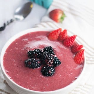 berry smoothie bowl recipe