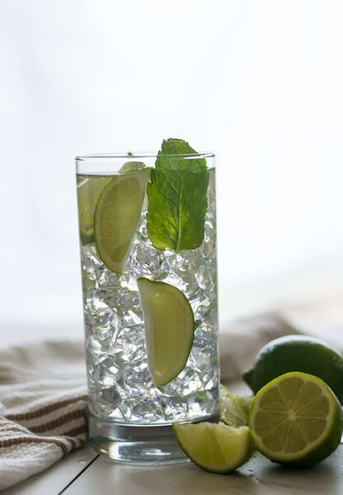 Non-alcoholic Mojito recipe, a perfect cocktail recipe for summer. A great herbal remedy to prevent dehydration and keep body cool and energetic throughout the day.