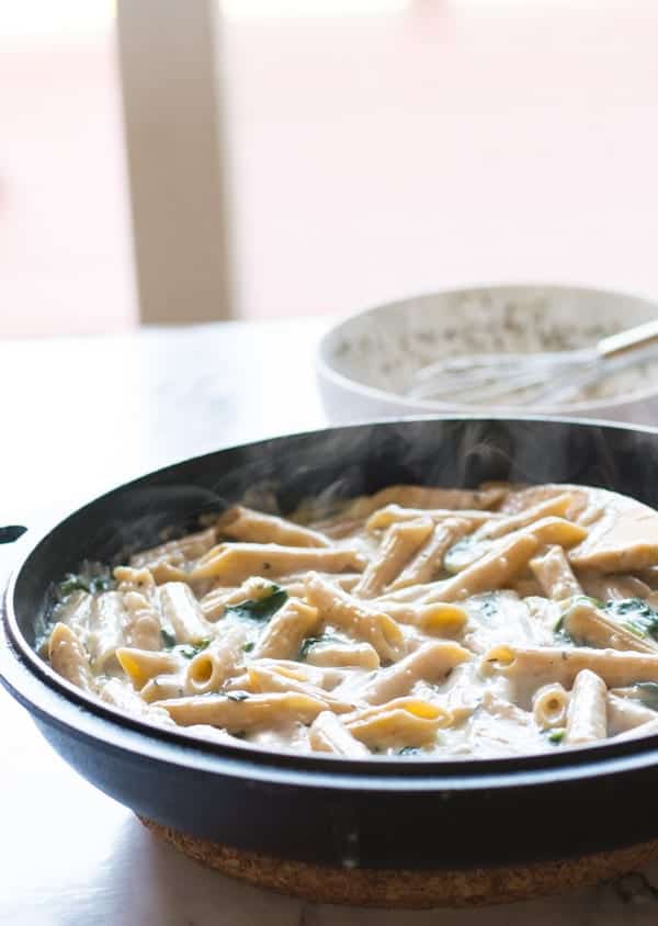 Vegan alfredo spinach pasta recipe it is all in one pan, not to mention it is perfect for the everyday simple vegan meal.