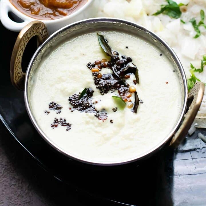 coconut chutney in a small serving bowl