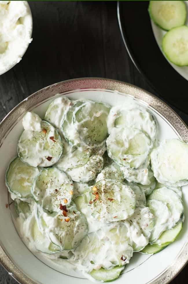 Greek yogurt cucumber salad is a healthy dish that you can treat yourself on this hot summer week. I need just a few minutes to make this dish that filled with the wholesome yogurt, fresh cucumber, and dill.