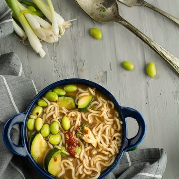 This spicy ramen noodles recipe is easy, simple recipe that I brought home a delicious Chinese dish under 30 minutes. This Chinese stye dinner menu is healthy, skinny, light and definitely not loaded with tones of calories.