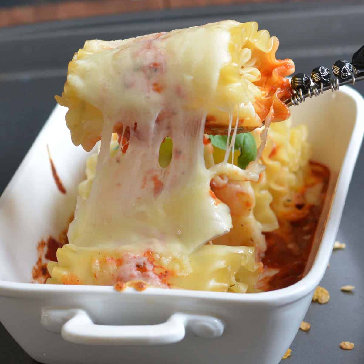 Meatless Lasagna RollUps