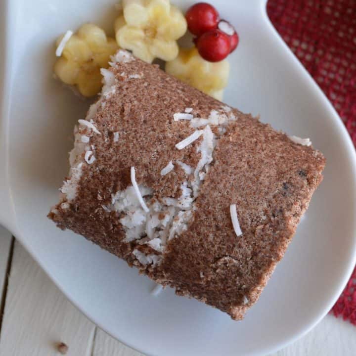 Ragi puttu, a filling Indian breakfast served with rice.