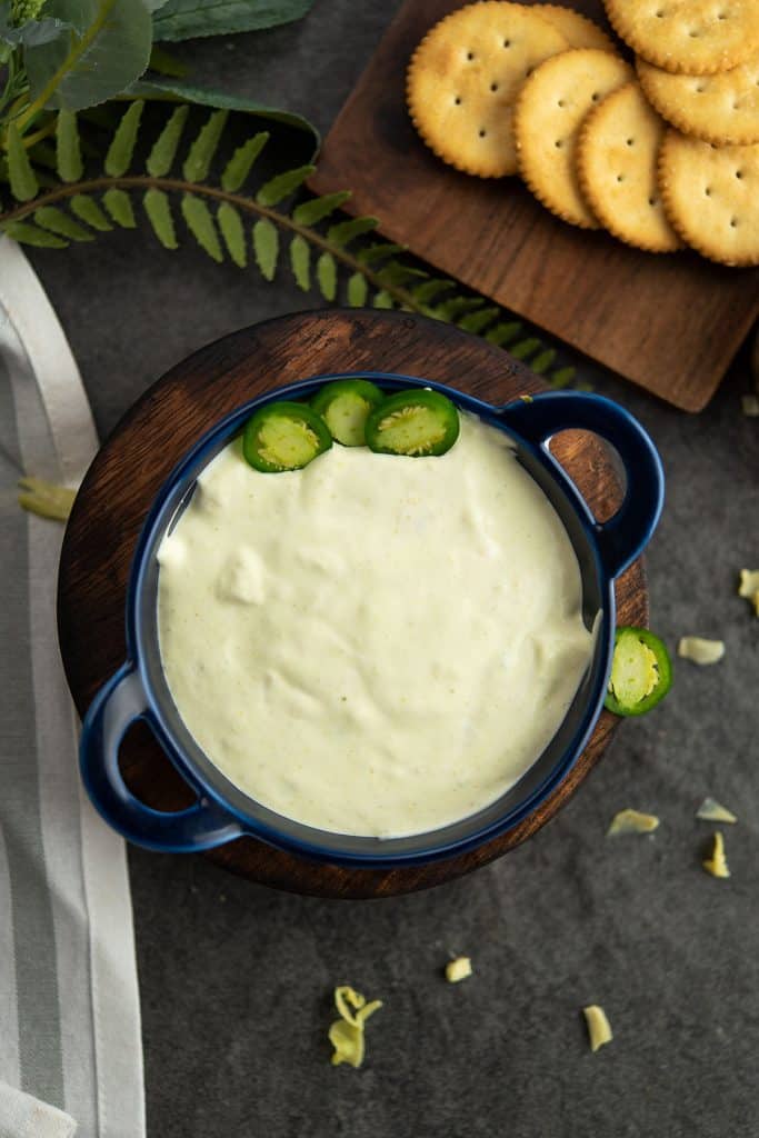 This delicious Jalapeno sour cream dip is ready under 5 minutes effortlessly. Its tastes creamy and mildly spicy.