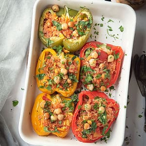 This chickpea stuffed peppers, a simple dish for spicing up your weekend dinners. Tastes savory with a hint of heat and with crunchy texture.