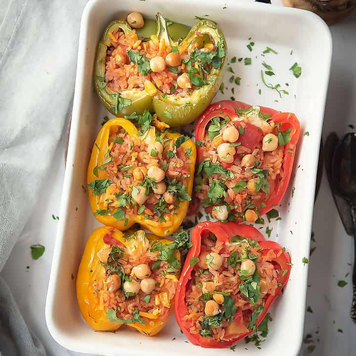 This chickpea stuffed peppers, a simple dish for spicing up your weekend dinners. Tastes savory with a hint of heat and with crunchy texture.