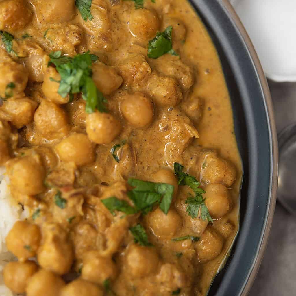 Almond Milk Curry {Easy & Delicious!!}