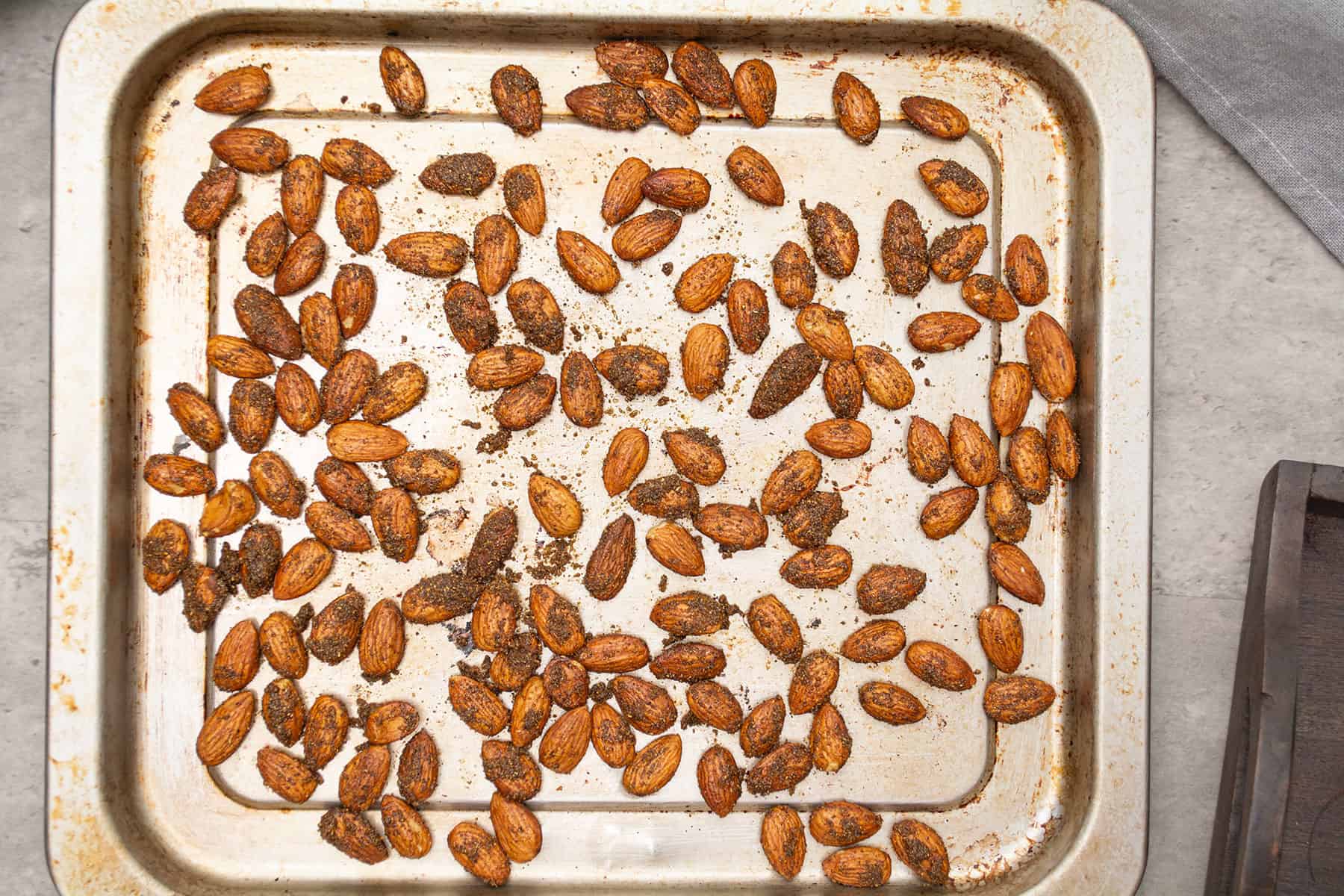 how to make curried almond step-almonds in a tray