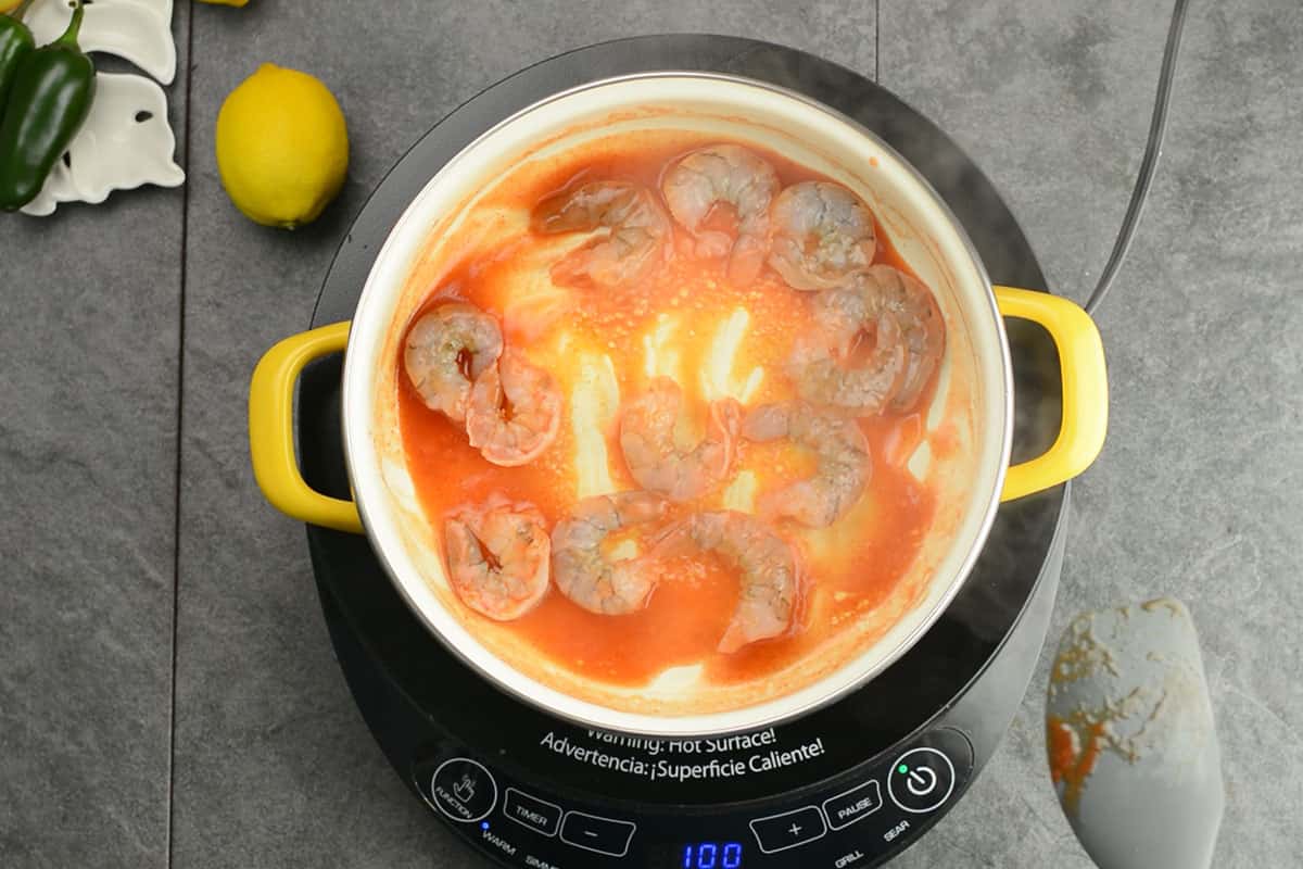 shrimps are cooking for making honey sriracha shrimp