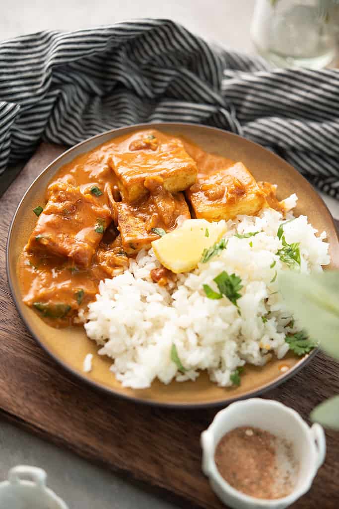 Indian Tofu Curry -Easy, Tatsy & Vegan