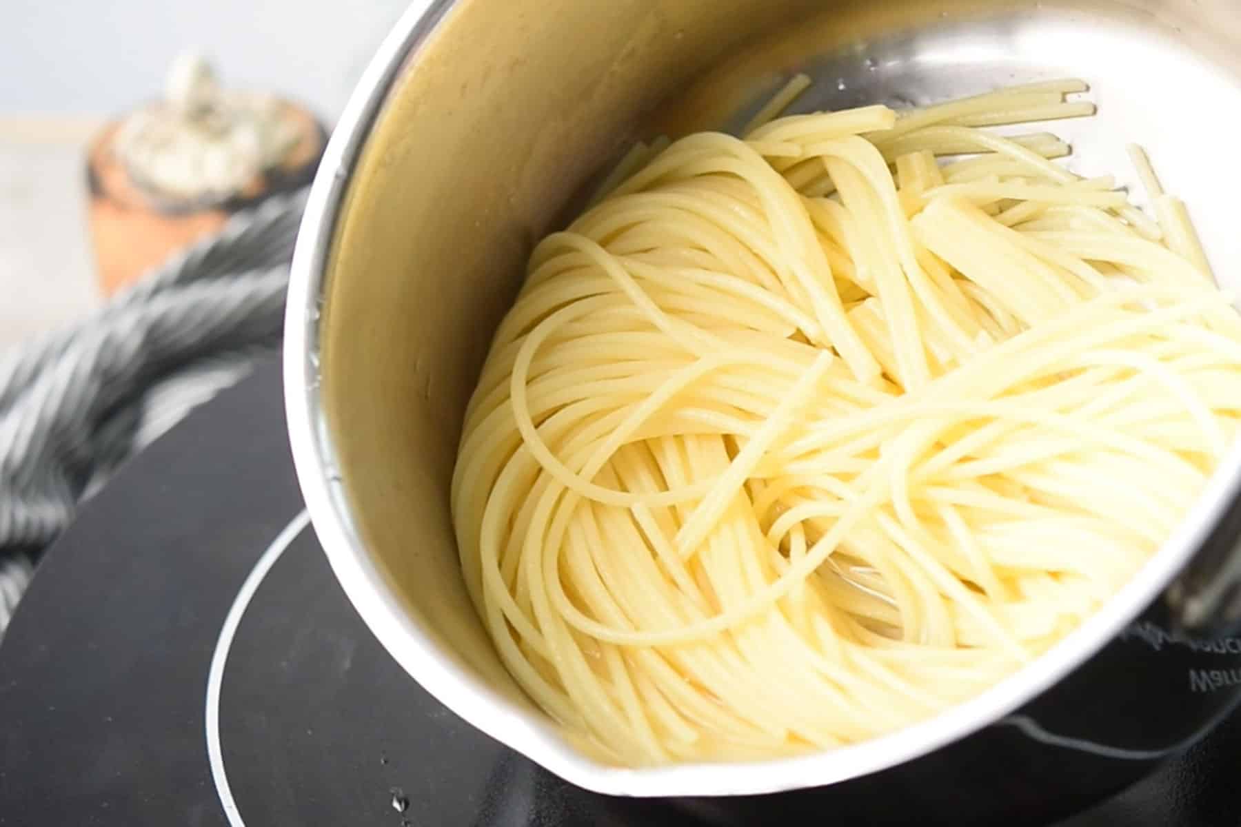 spaghetti cooked for making the best recipe for jalapeno flavor