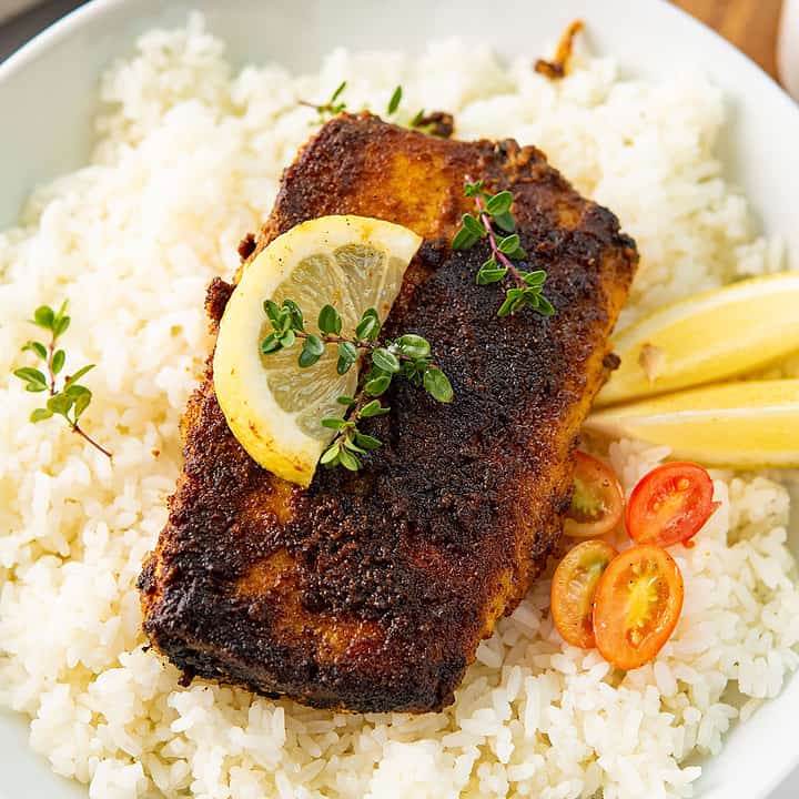 This Blackened Mahi Mahi is an easy and spicy recipe ready in under 15 minutes. An excellent dish for busy weeknights or special occasions!