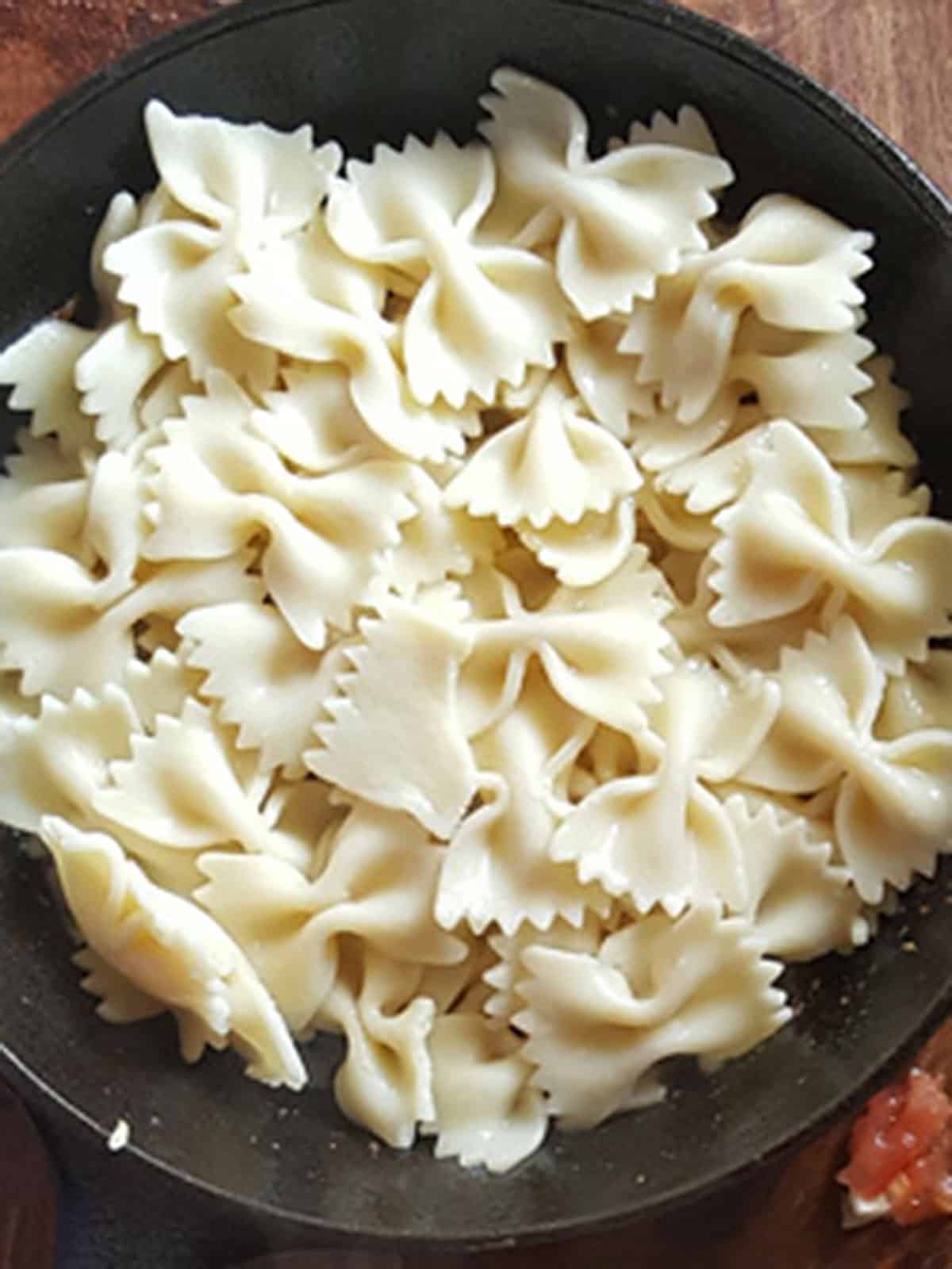 pasta is cooked al dente