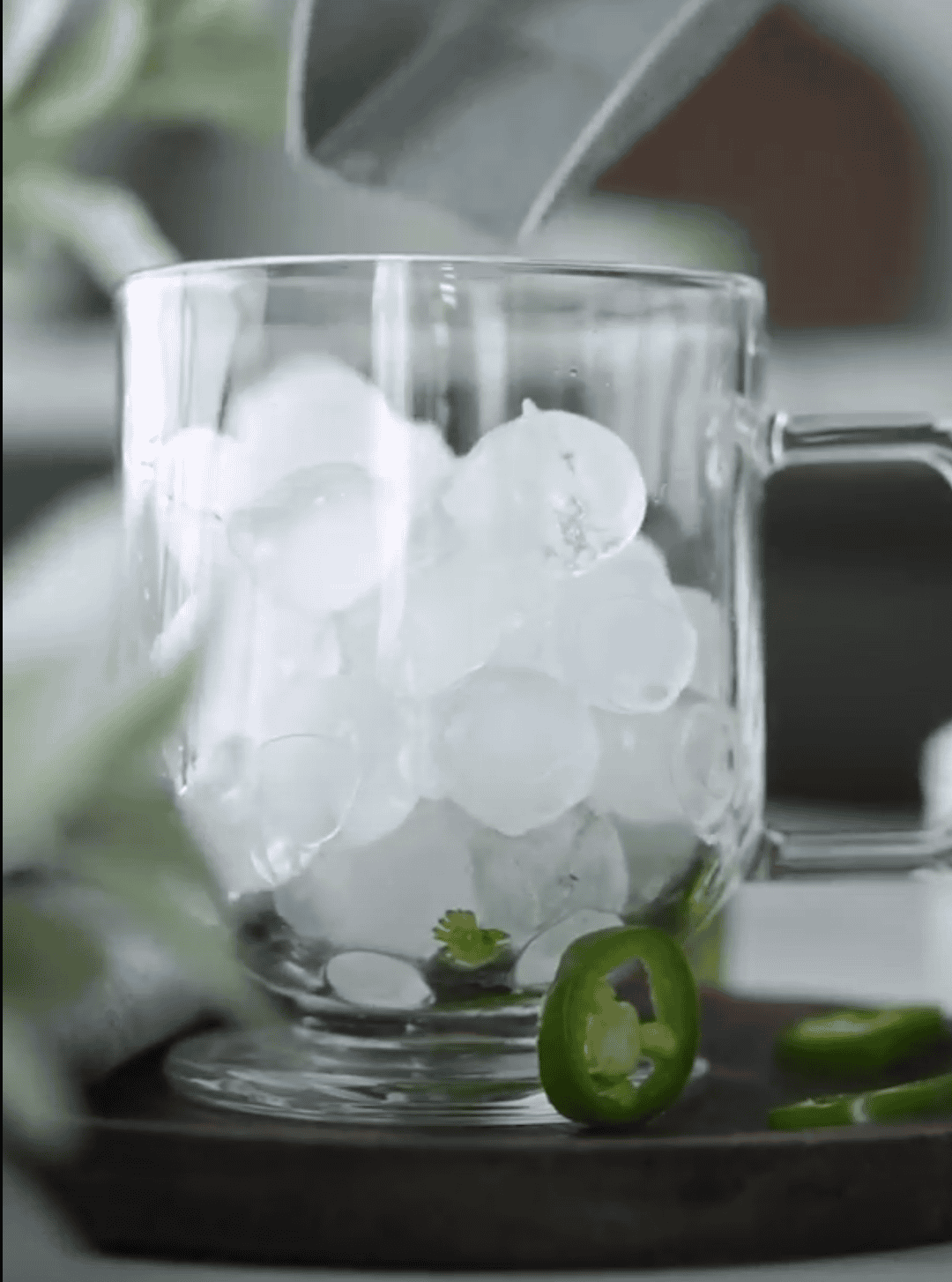 adding ice cubes