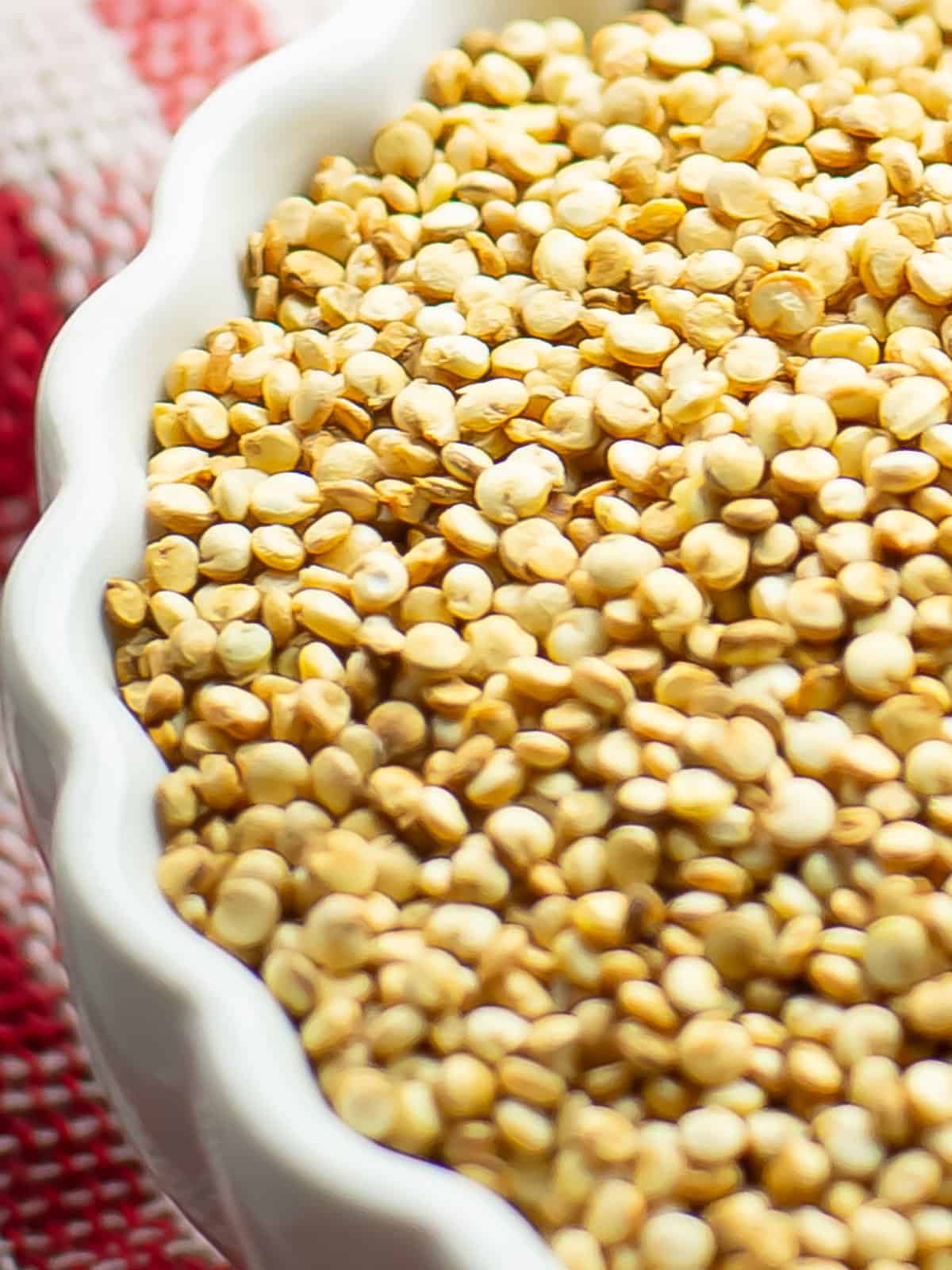 close view of the popped quinoa