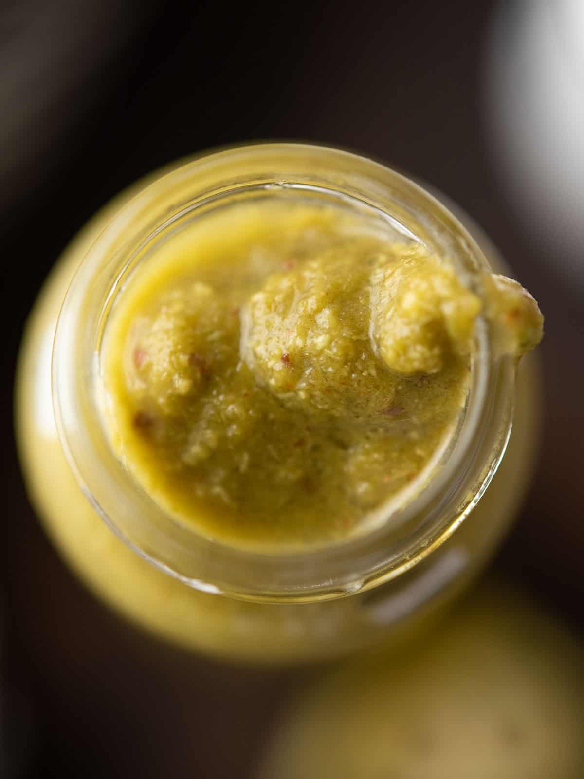 the close view of the banana pepper sauce.