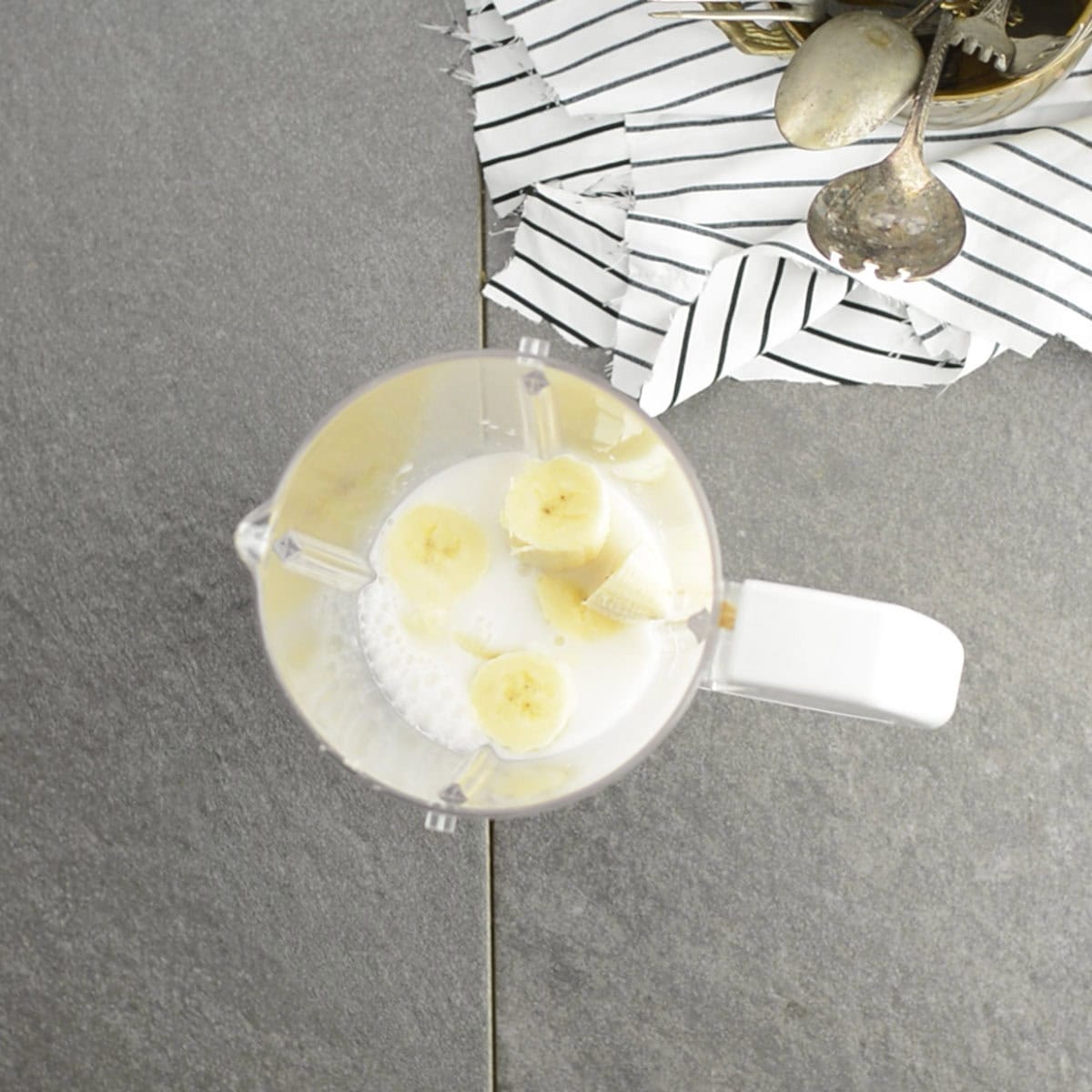 adding all the ingredients to the blender jar
