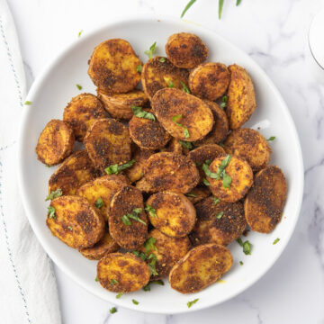 spicy roasted potatoes with oven in a plate